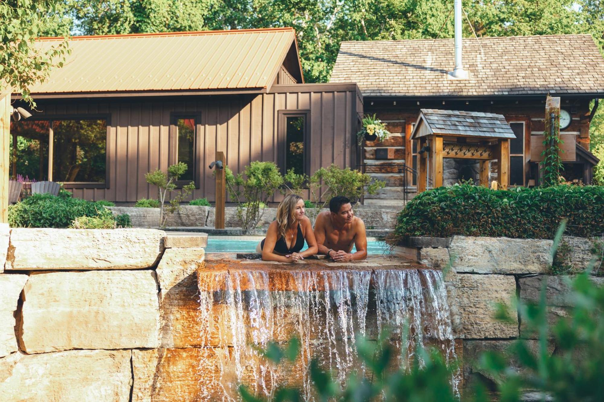 Blue Mountain Resort Village Suites Блу Маунтинс Екстериор снимка